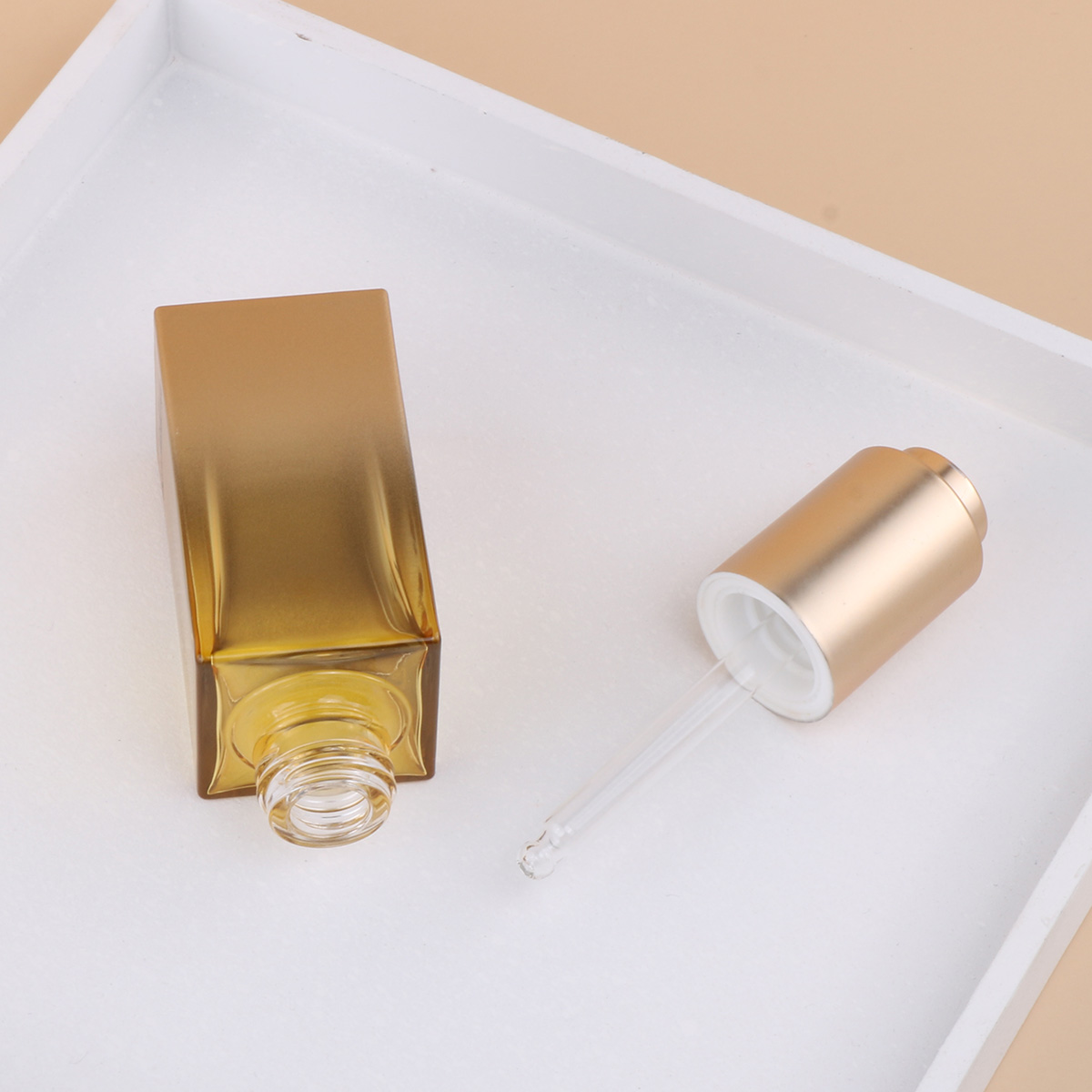 wholesale recyclable grand golden yellow rectangle glass dropper bottle 30 ml perfume oils square serum bottles with top drop