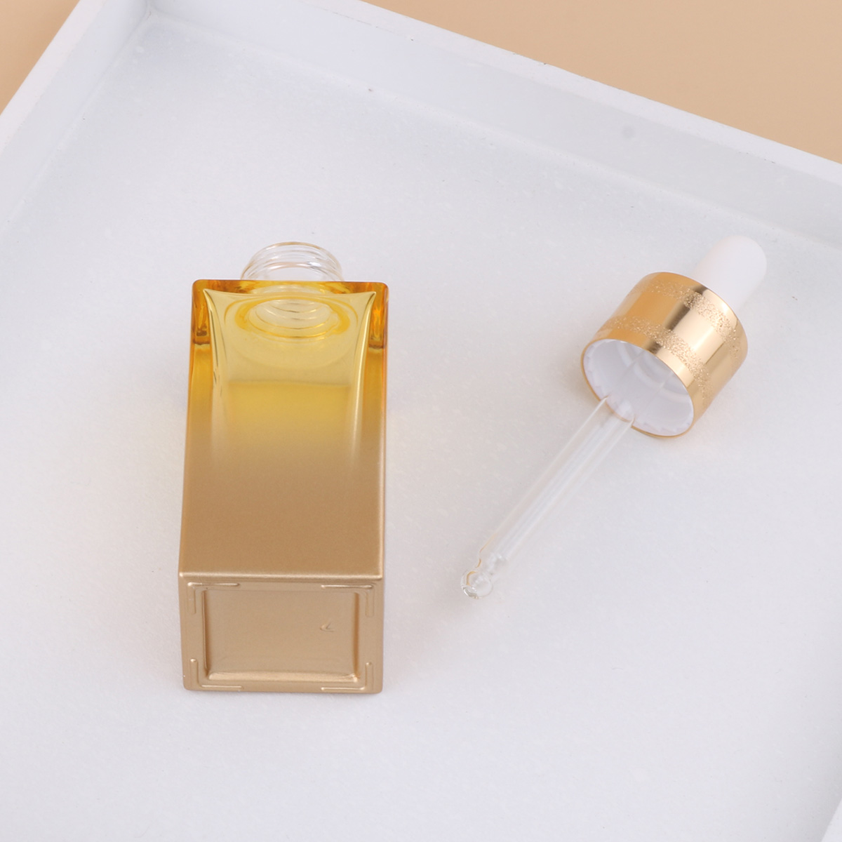 wholesale recyclable grand golden yellow rectangle glass dropper bottle 30 ml perfume oils square serum bottles with top drop