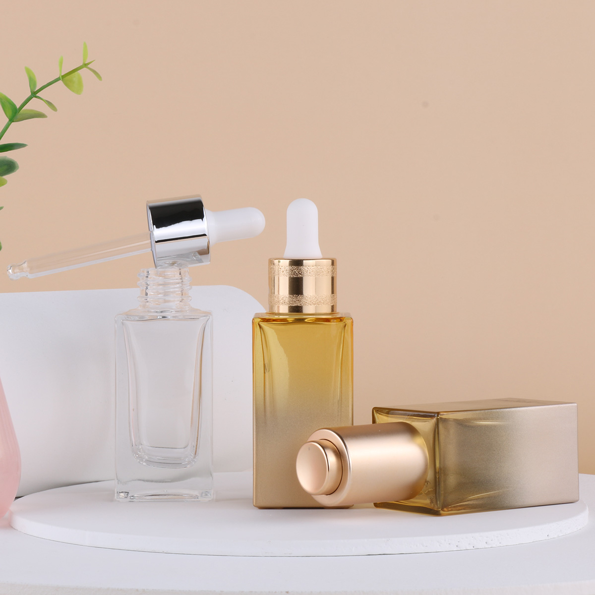 wholesale recyclable grand golden yellow rectangle glass dropper bottle 30 ml perfume oils square serum bottles with top drop