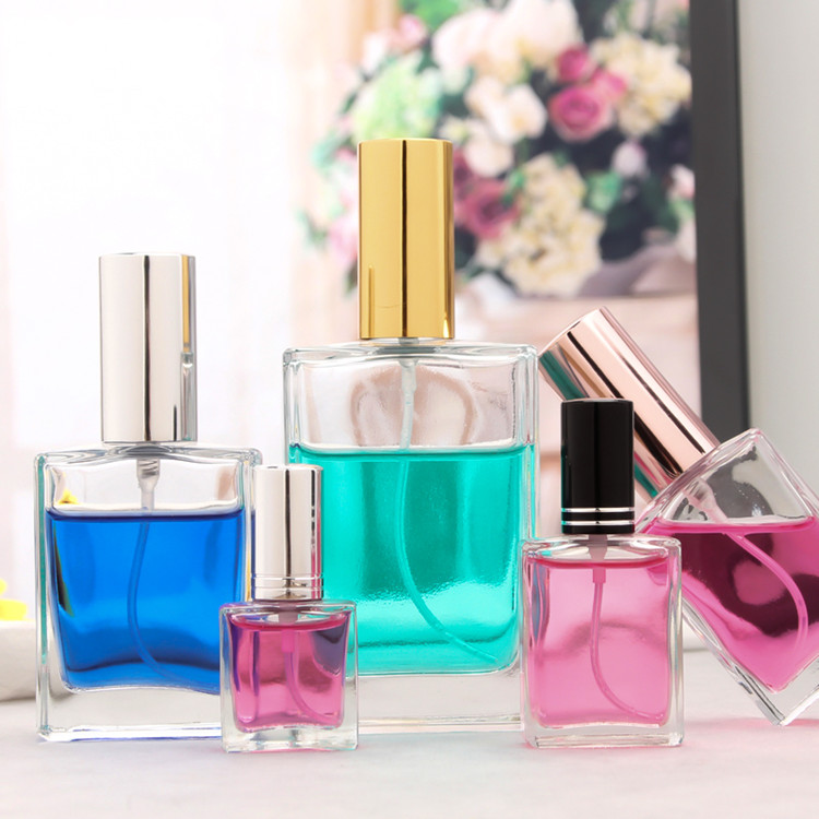 wholesale square 10ml-150ml flat glass perfume bottle with spray lid