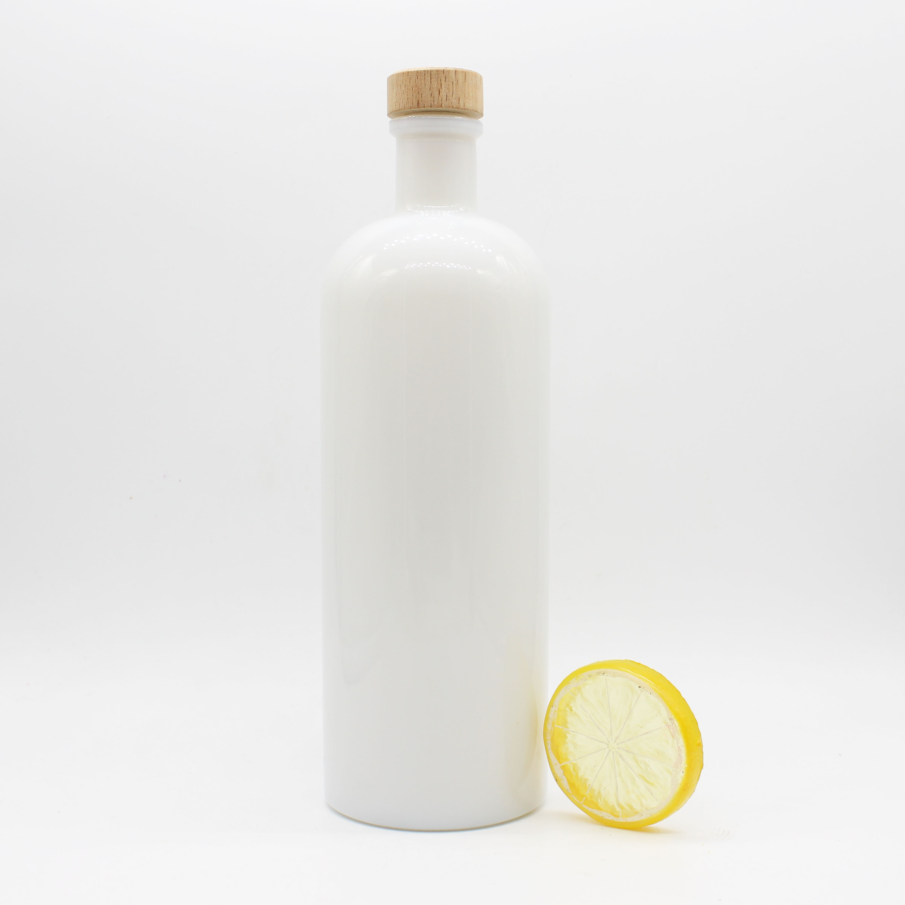 wholesale white wine bottle ceramic 750ml recycled wine bottle stopper for vodka